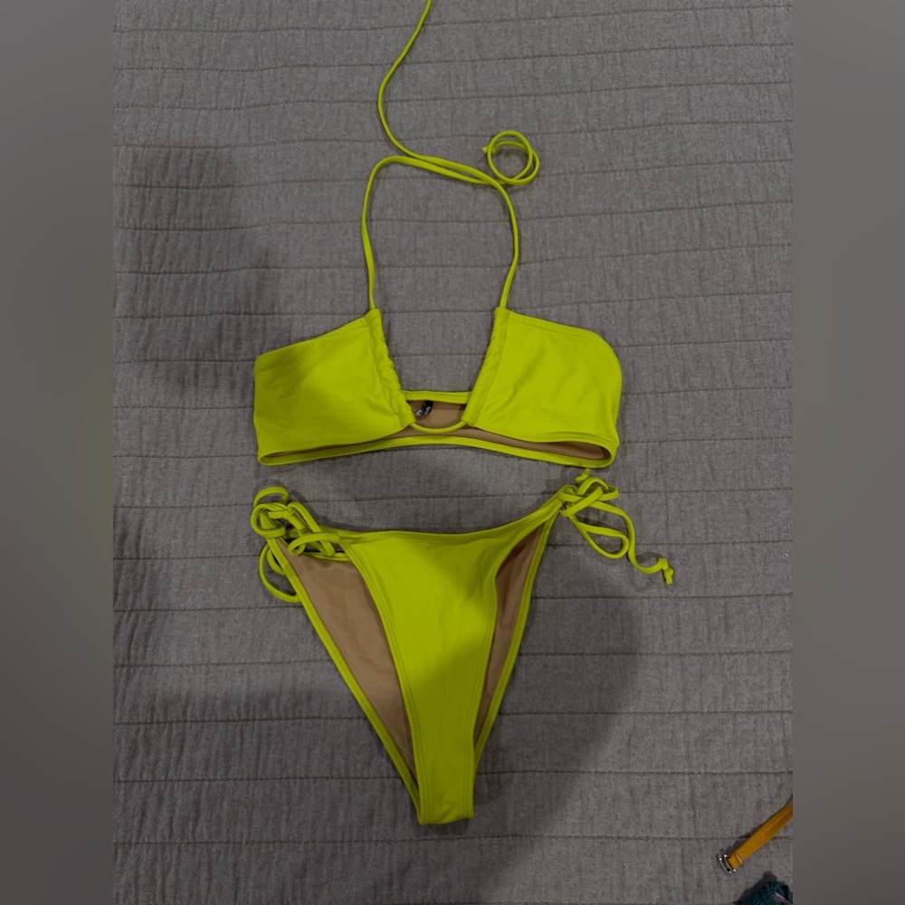2 piece neon swimsuit size small